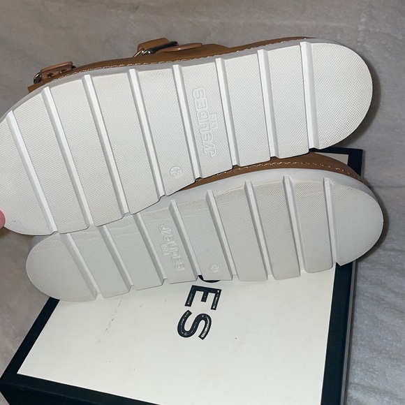 NWT J/SLIDES BAHA Tan Leather Sandal - Picture 13 of 14